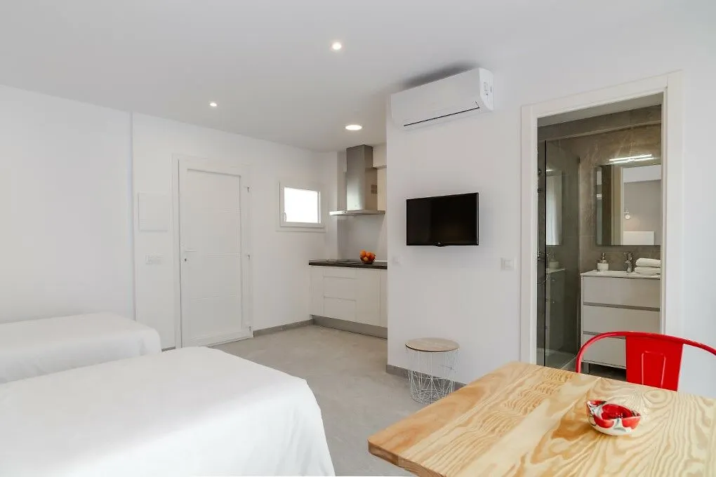 Inner Kompas Studios - Adults Only Palma Nova